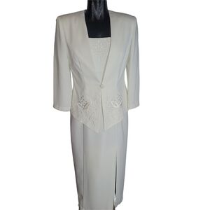 Nu Mode White Formal Bridal Two-Piece Sleeveless Dress Suit 7/8